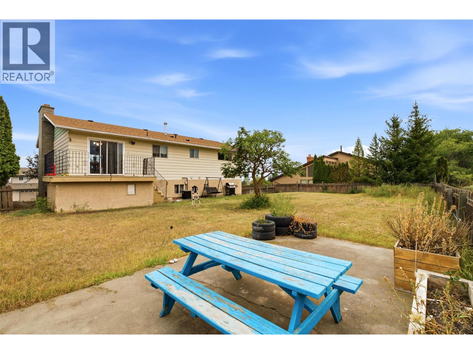 2475 Irvine Avenue, Merritt, British Columbia  V1K 1H4 - Photo 36 - 10397126