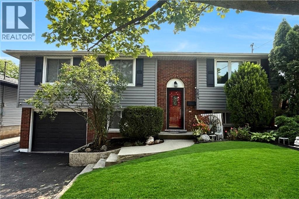 164 HANOVER Place, Hamilton, Ontario