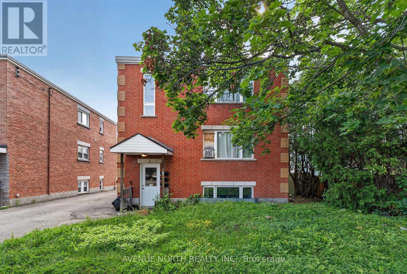 734 DE L'EGLISE STREET, Ottawa, Ontario