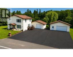 81 Rue Principale, Pointe-Verte, New Brunswick