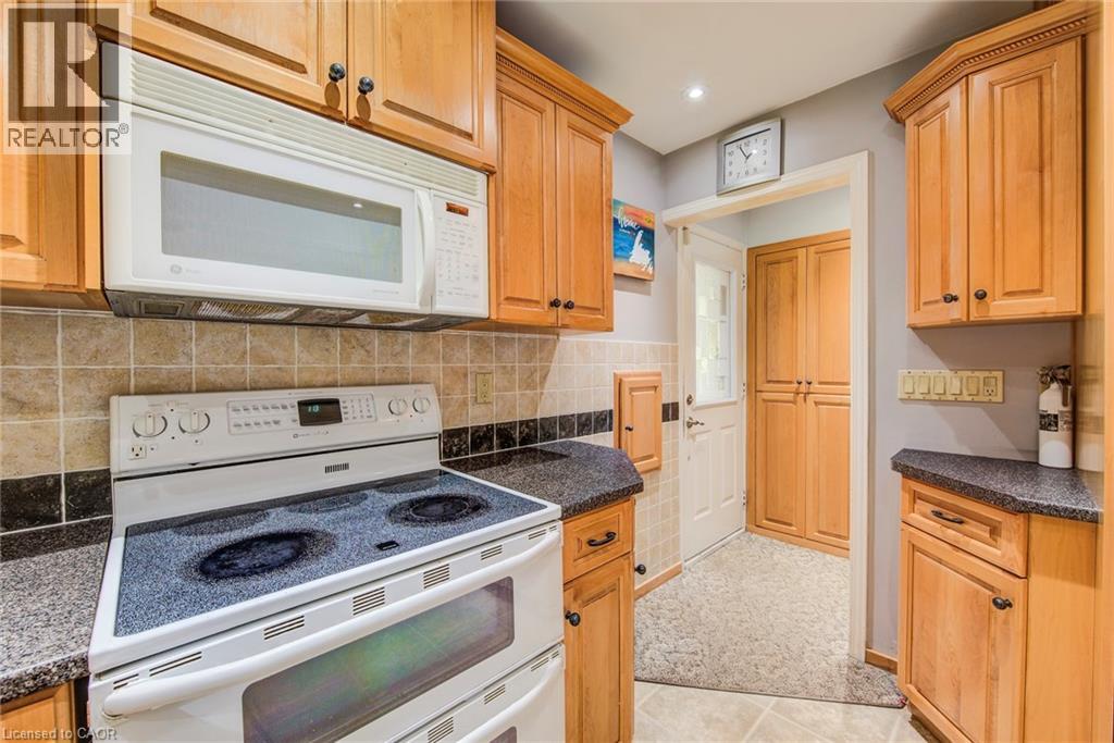 192 Warren Road, Kitchener, Ontario  N2M 4T7 - Photo 14 - 40844046