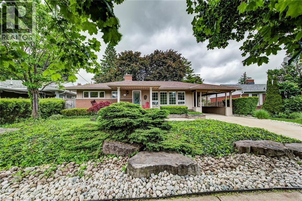 192 Warren Road, Kitchener, Ontario  N2M 4T7 - Photo 2 - 40844046