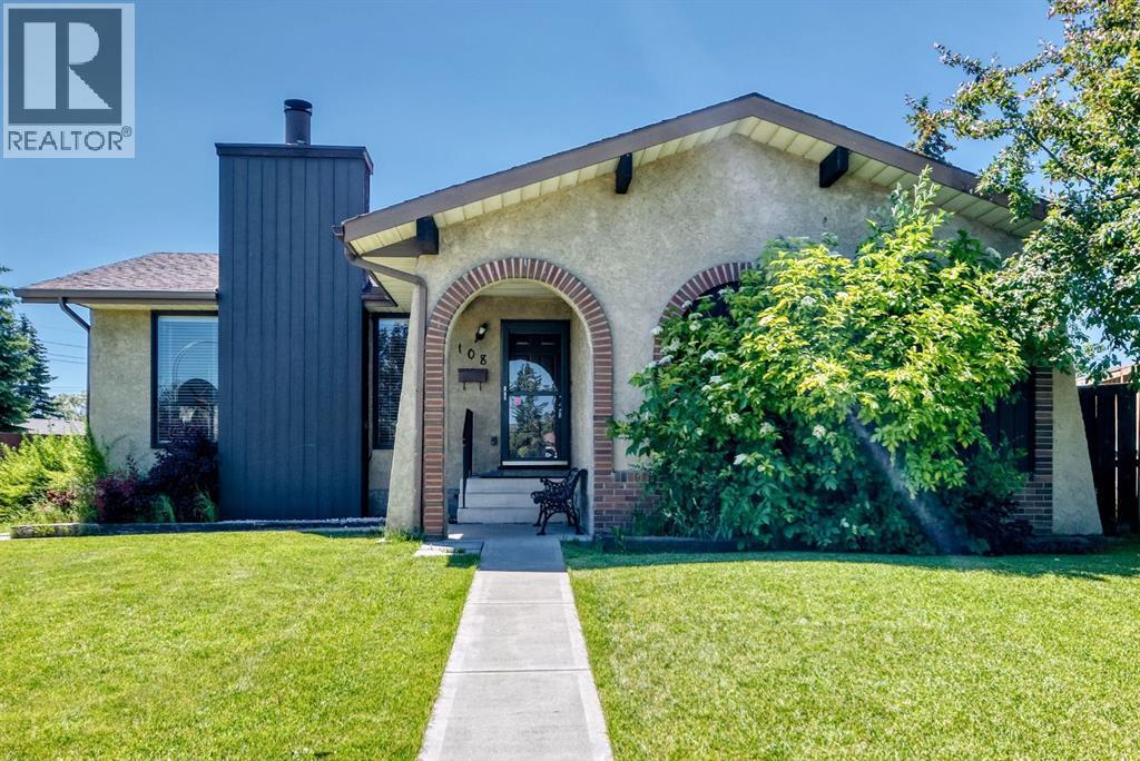 108 Falconridge Close NE, Calgary, Alberta