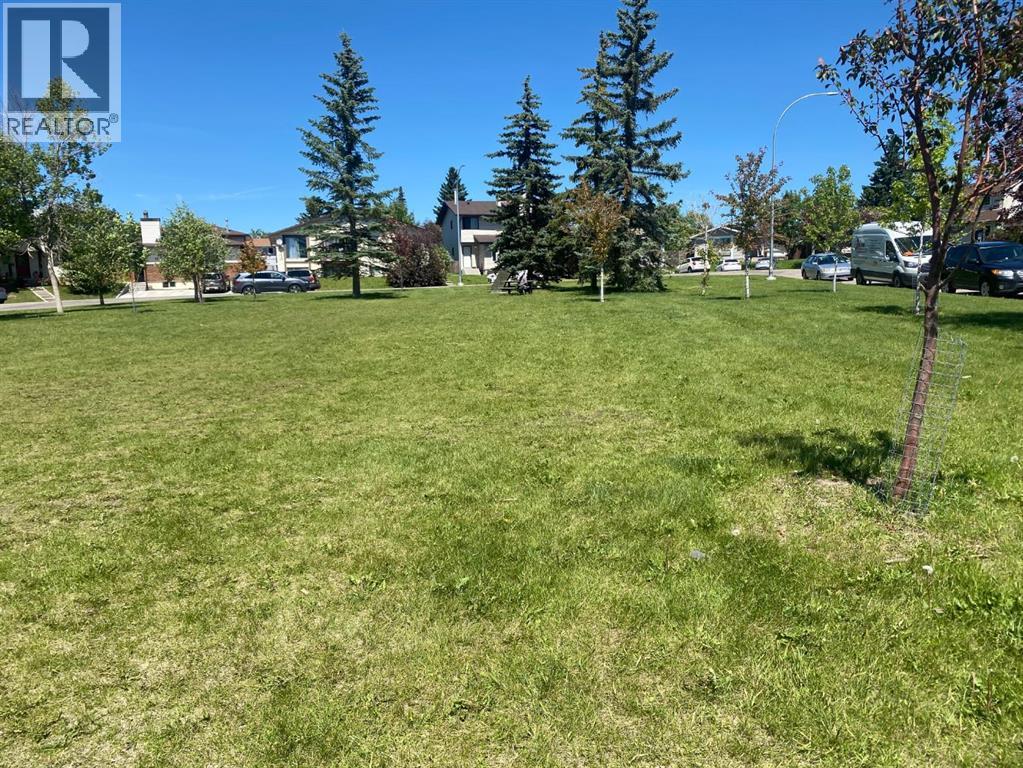 108 Falconridge Close NE, Calgary, Alberta  T3J 1A7 - Photo 23 - A2327799