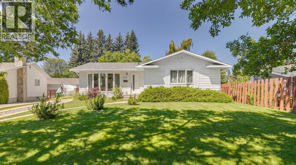 618 Oakhill Place SW, Calgary, Alberta