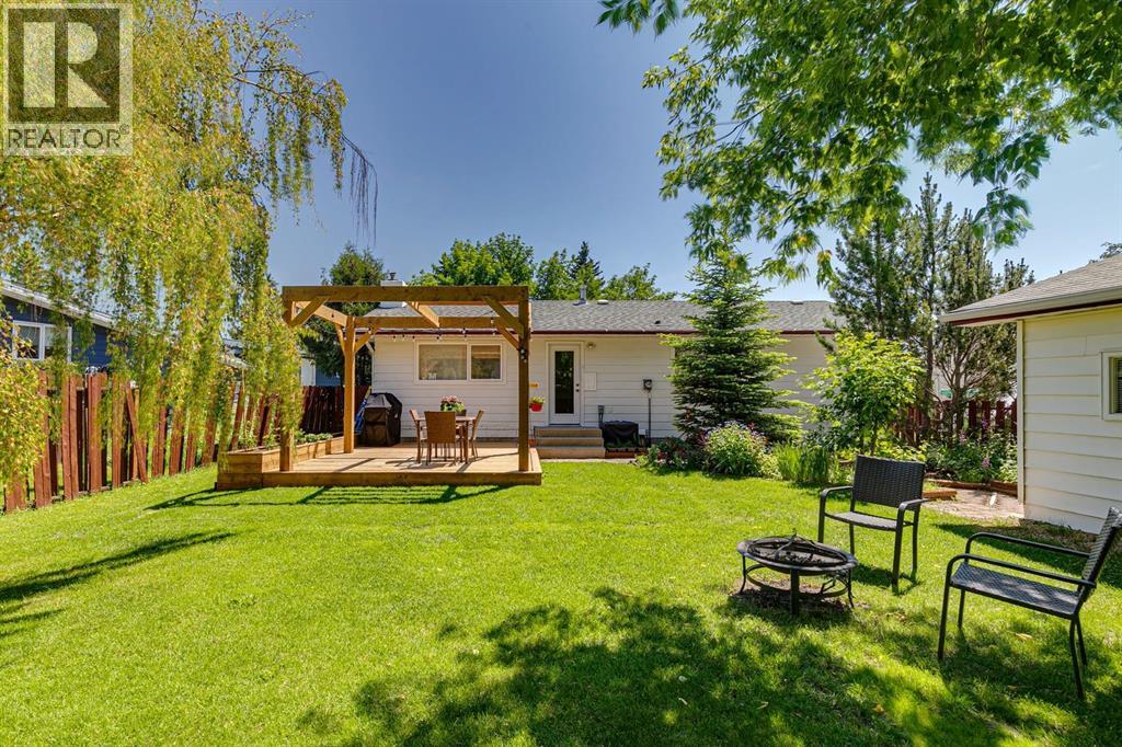 618 Oakhill Place SW, Calgary, Alberta  T2V 3X8 - Photo 19 - A2335028
