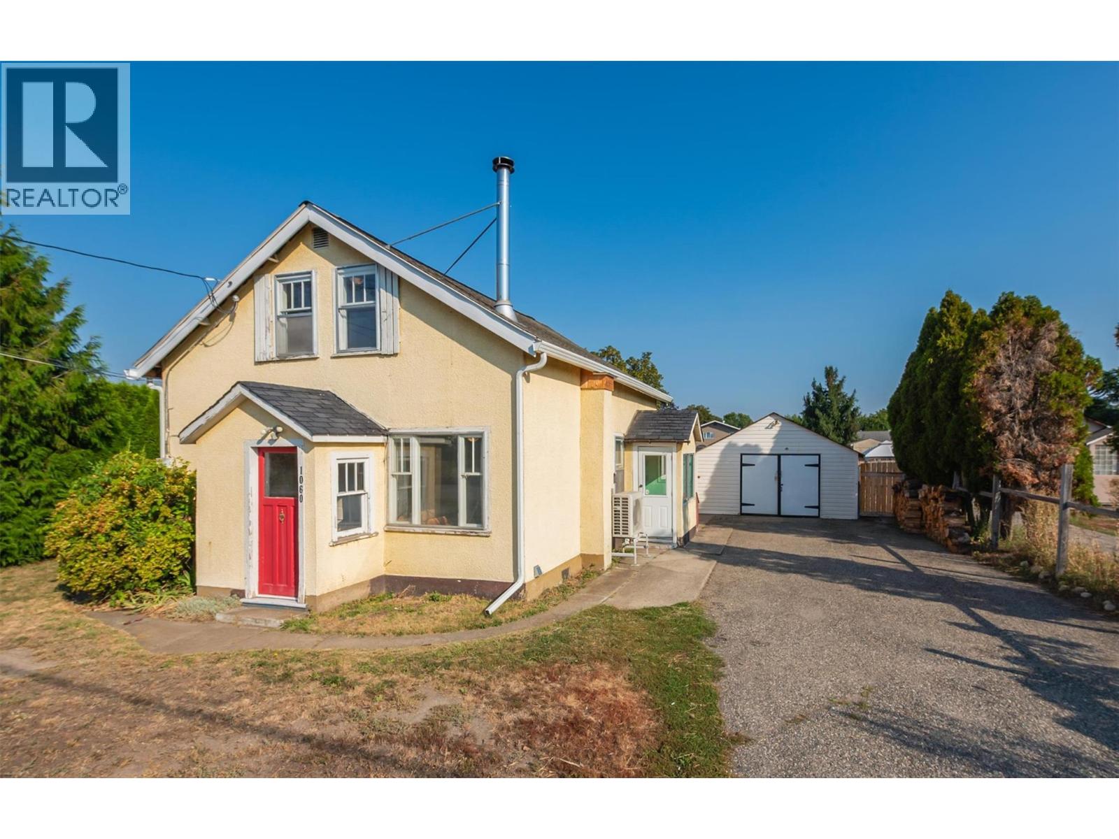 1060 Tataryn Road, Kelowna, British Columbia  V1X 1N8 - Photo 2 - 10386201
