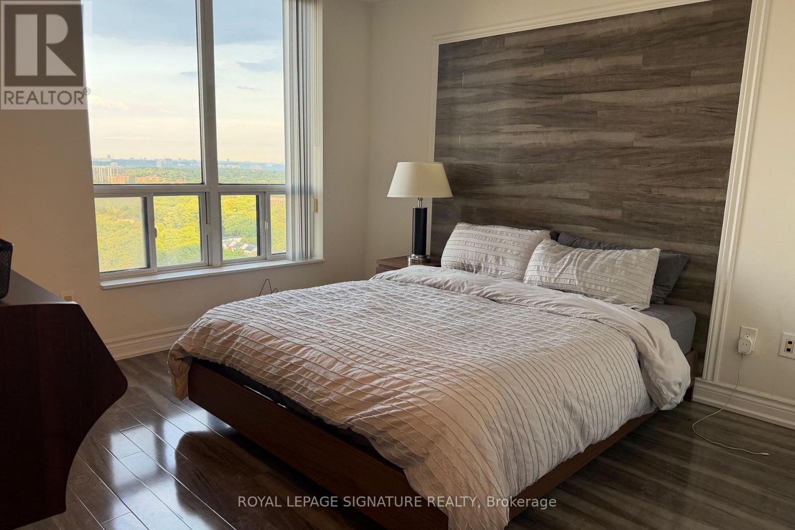 2210 - 33 Sheppard Avenue E, Toronto, Ontario  M2N 7K1 - Photo 10 - C13649458