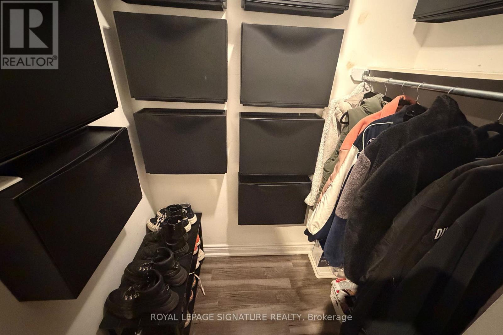 2210 - 33 Sheppard Avenue E, Toronto, Ontario  M2N 7K1 - Photo 19 - C13649458
