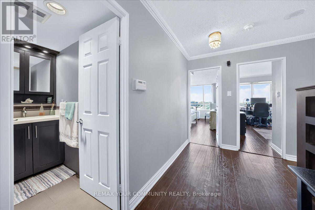 907 - 8501 Bayview Avenue, Richmond Hill, Ontario  L4B 3J7 - Photo 5 - N13650980
