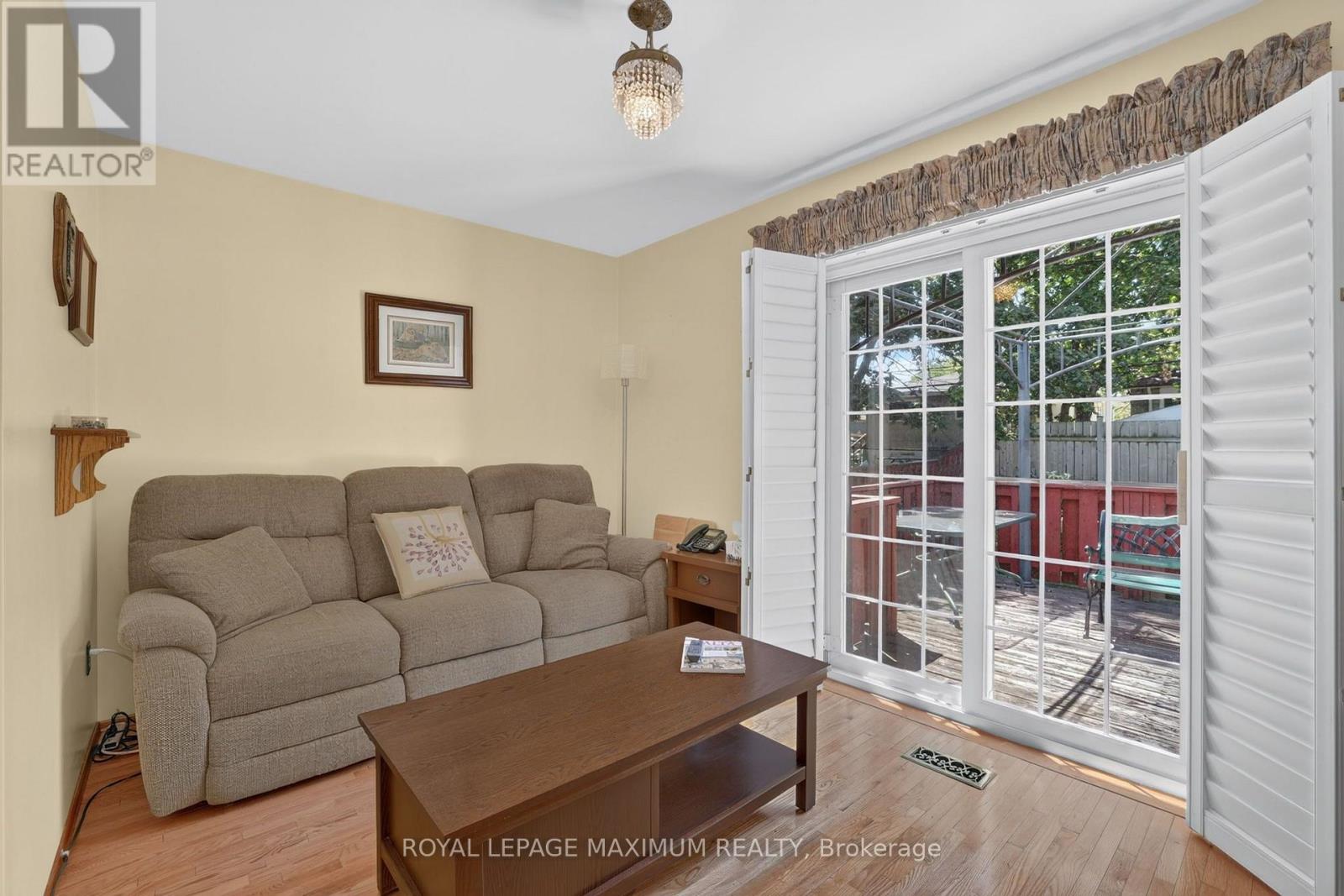 42 Pergola Road, Toronto, Ontario M9W 5K6 - Photo 17 - W13649016