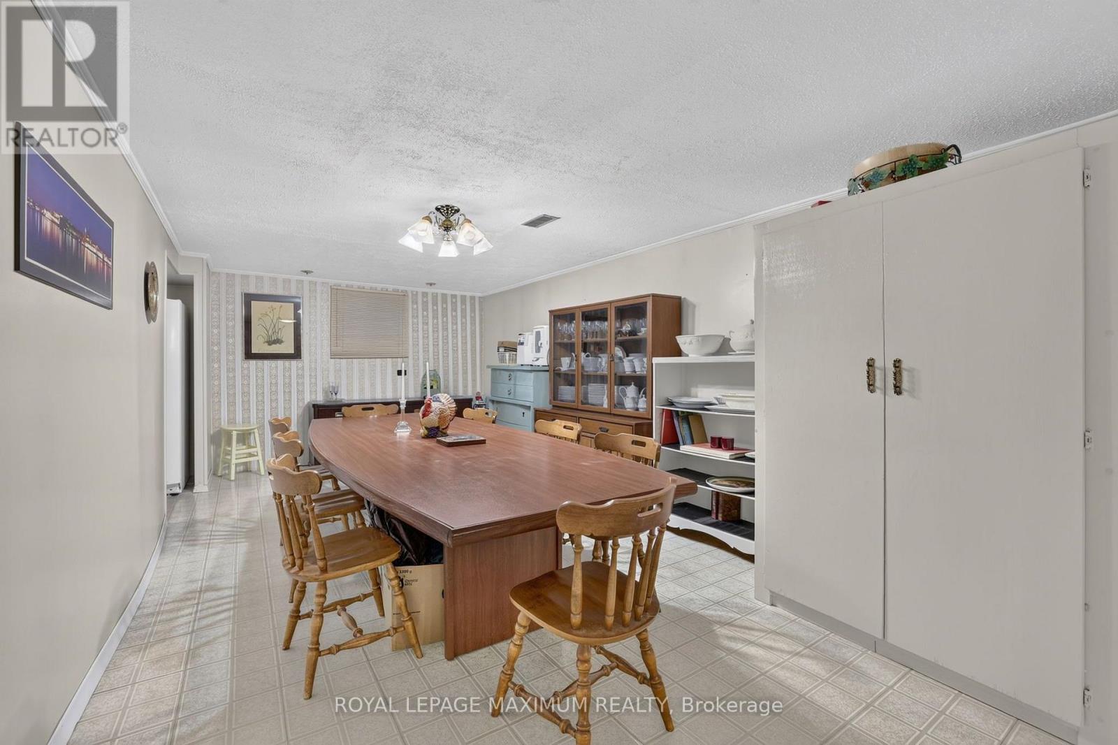 42 Pergola Road, Toronto, Ontario M9W 5K6 - Photo 26 - W13649016
