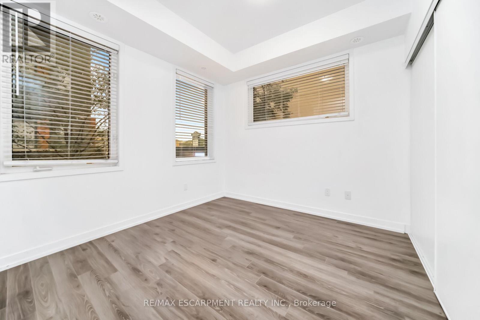 29 - 869 Wilson Avenue, Toronto, Ontario  M3K 0A4 - Photo 18 - W13647910