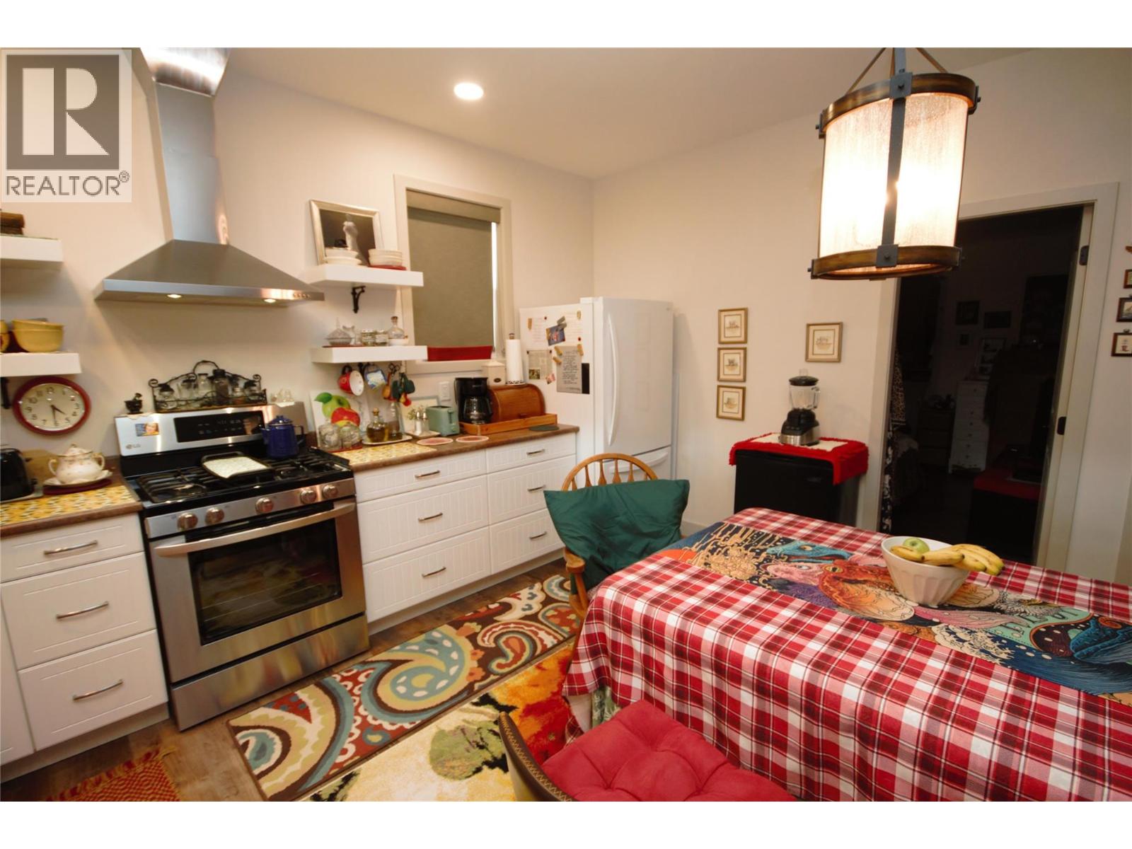 6941 Meadows Drive, Oliver, British Columbia  V0H 1T4 - Photo 6 - 10397044