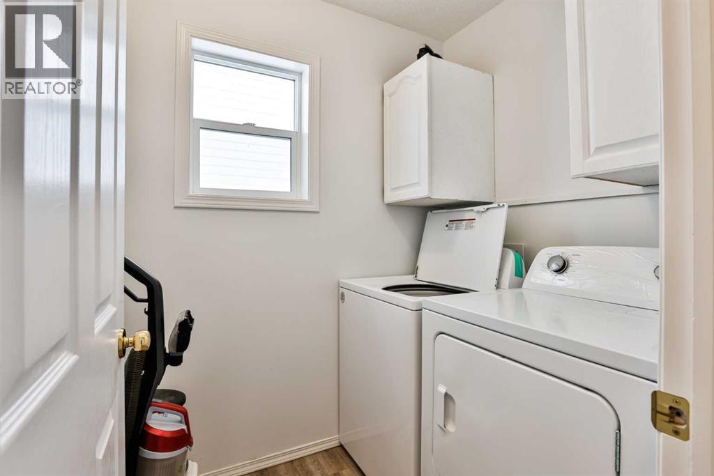 52 Ermineview Way N, Lethbridge, Alberta  T1H 6L8 - Photo 15 - A2335586