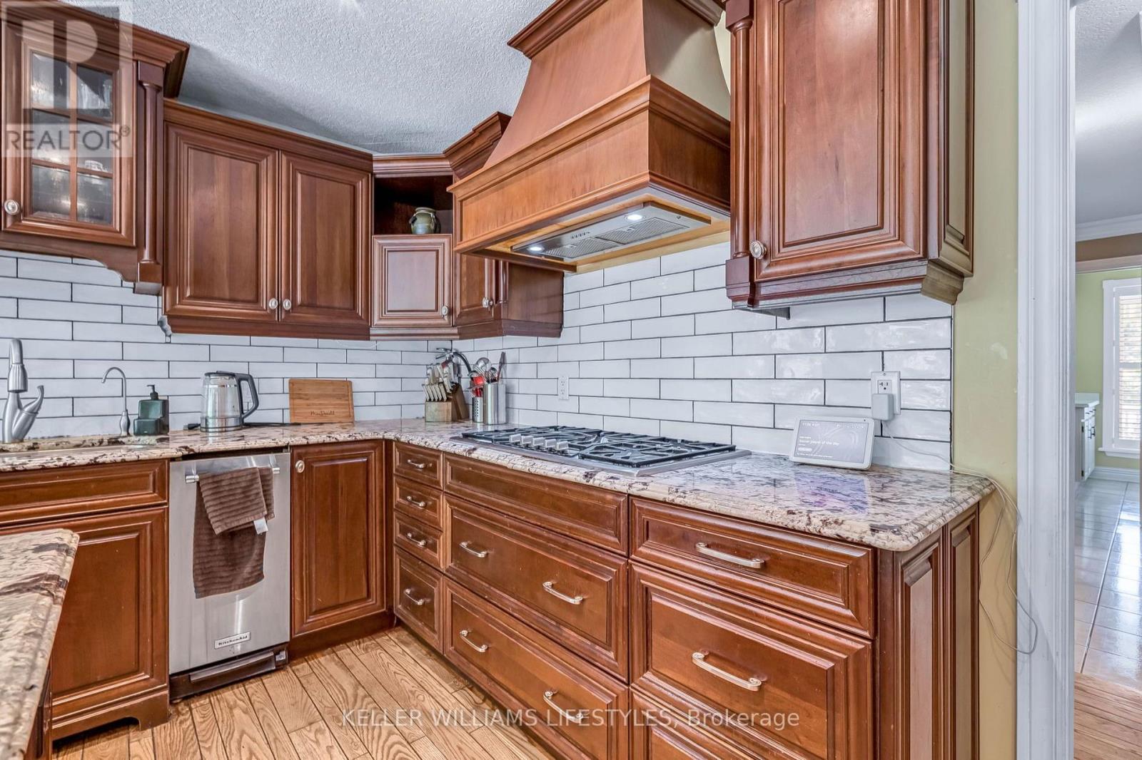 14 Lansdowne Park Crescent, Middlesex Centre, Ontario  N0L 1R0 - Photo 20 - X13651580