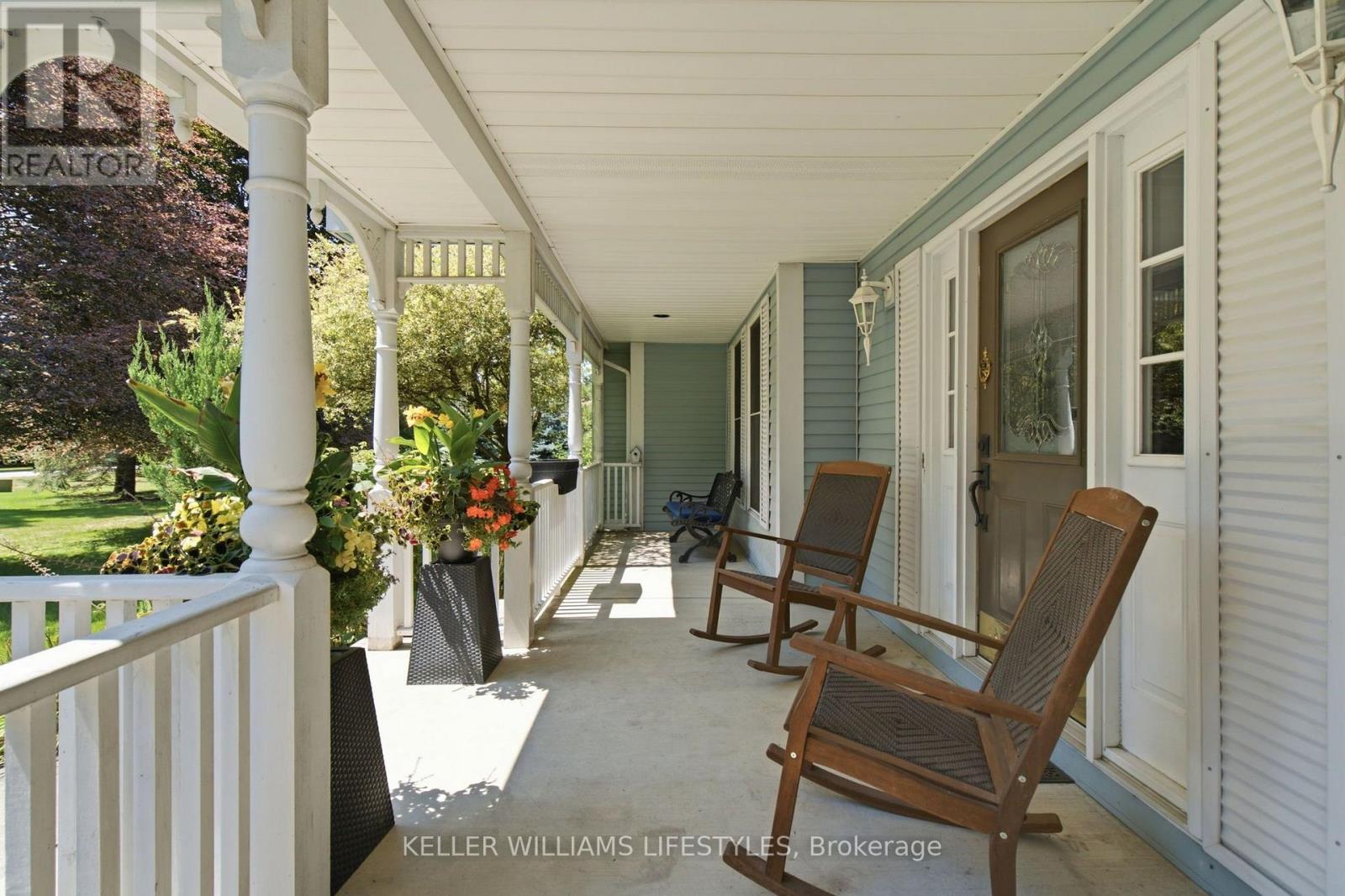 14 Lansdowne Park Crescent, Middlesex Centre, Ontario  N0L 1R0 - Photo 4 - X13651580