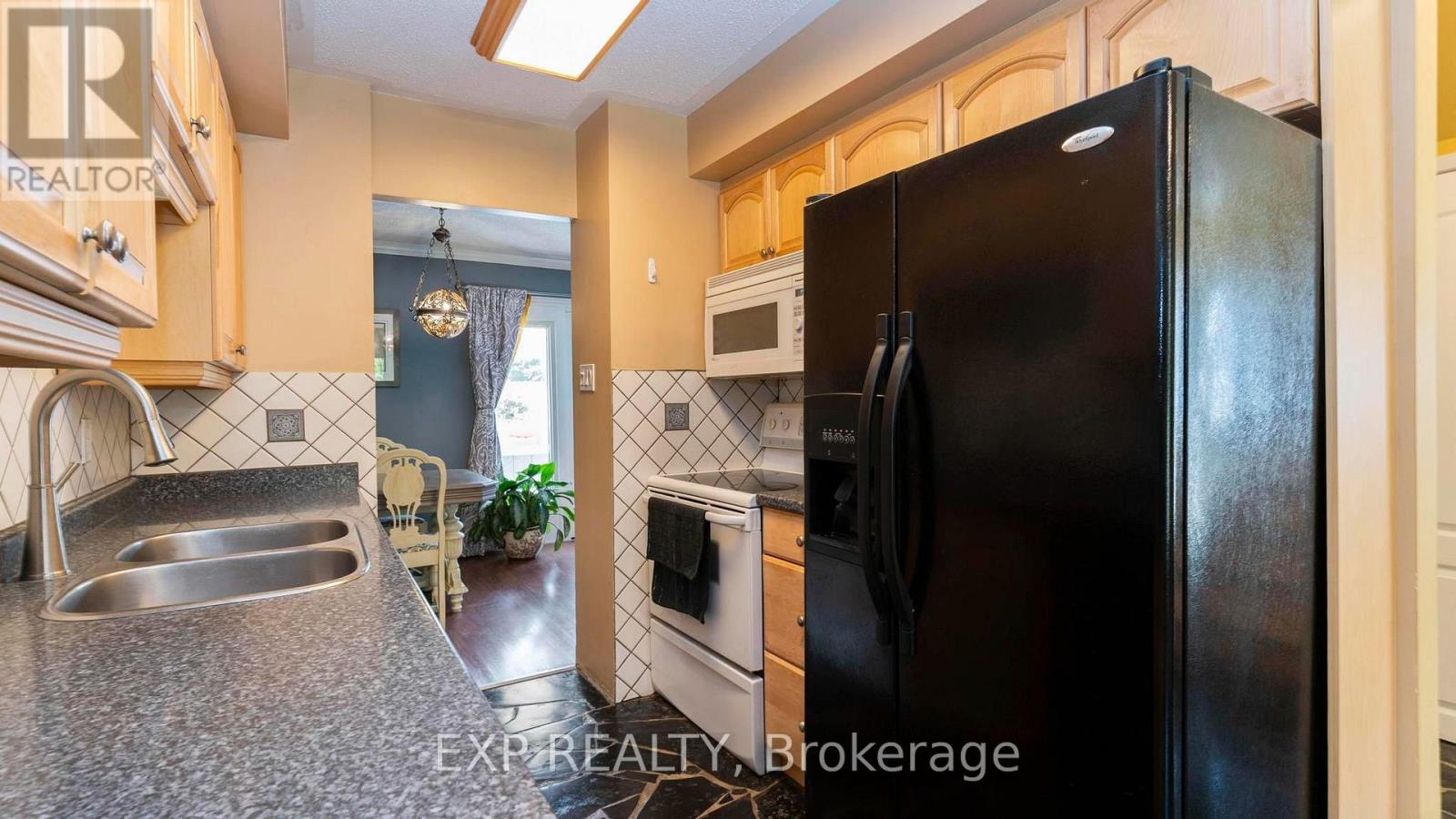 116 Glenroy Crescent, London South, Ontario  N5Z 4H7 - Photo 6 - X13651672
