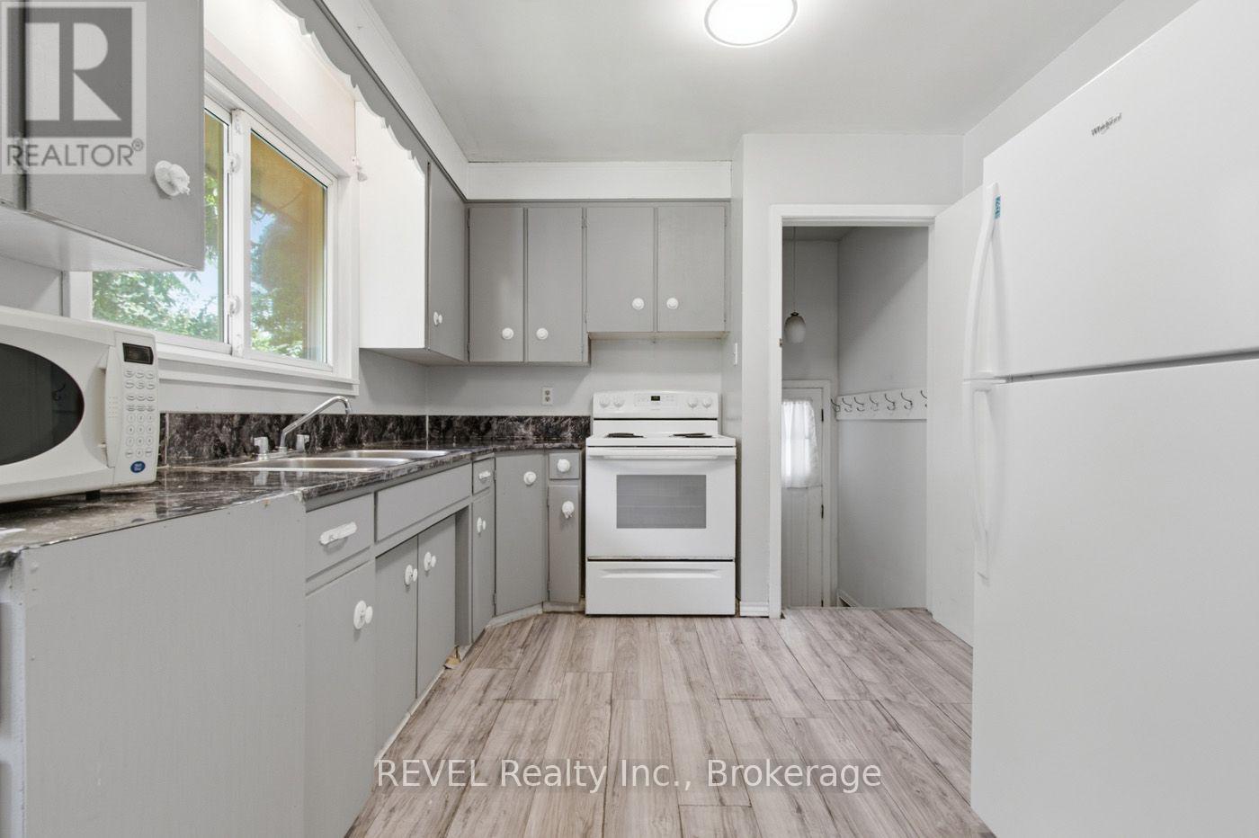 3664 Arlington Avenue, Niagara Falls, Ontario  L2J 2X2 - Photo 7 - X13644324