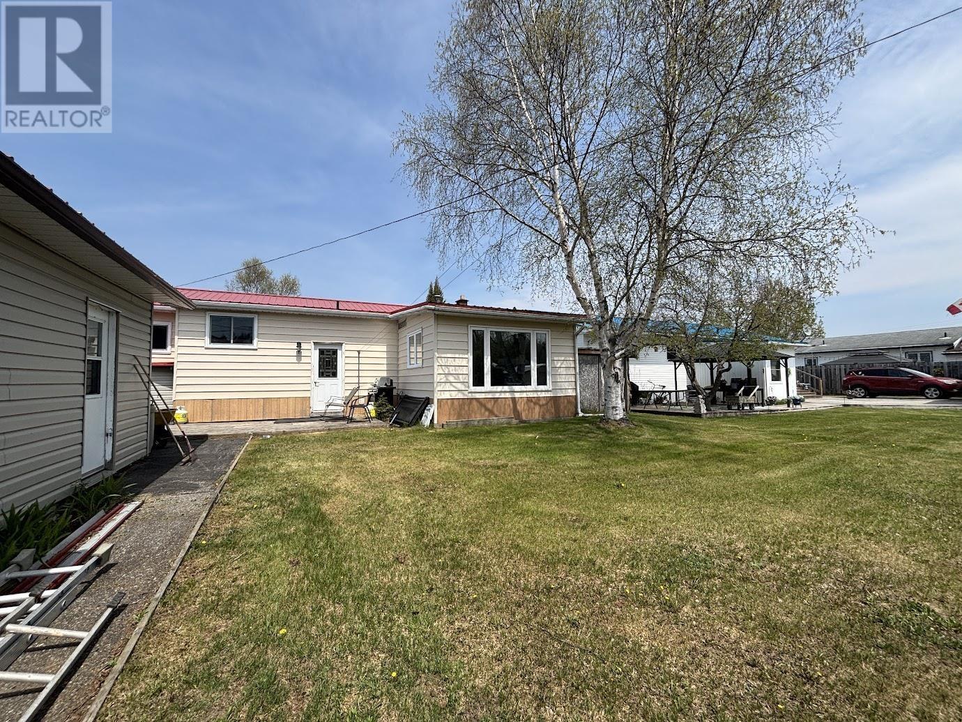 14 Lloyd Irwin St, Marathon, Ontario  P0T 2E0 - Photo 36 - TB2600744