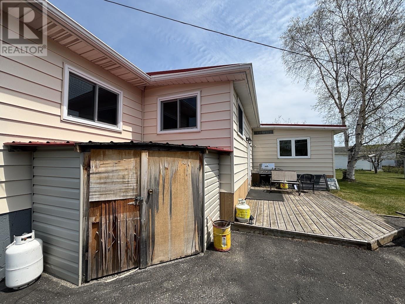 14 Lloyd Irwin St, Marathon, Ontario  P0T 2E0 - Photo 37 - TB2600744