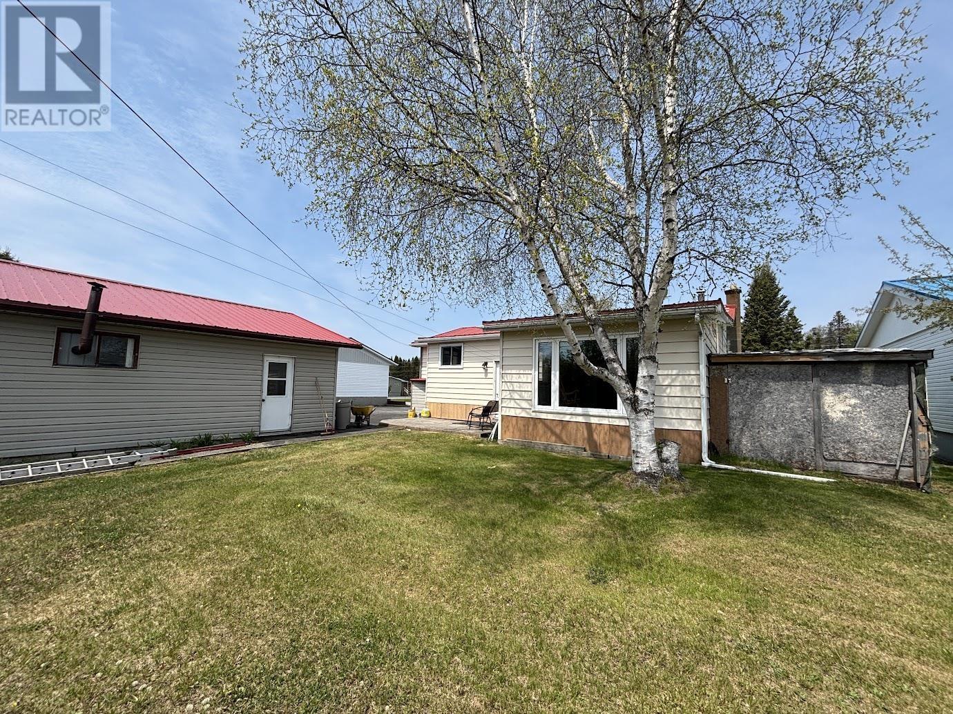 14 Lloyd Irwin St, Marathon, Ontario  P0T 2E0 - Photo 39 - TB2600744