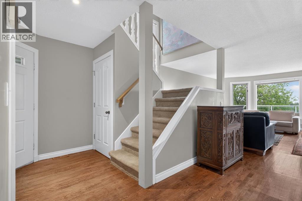 1924 29 Avenue S, Calgary, Alberta  T2T 1N1 - Photo 4 - A2332299