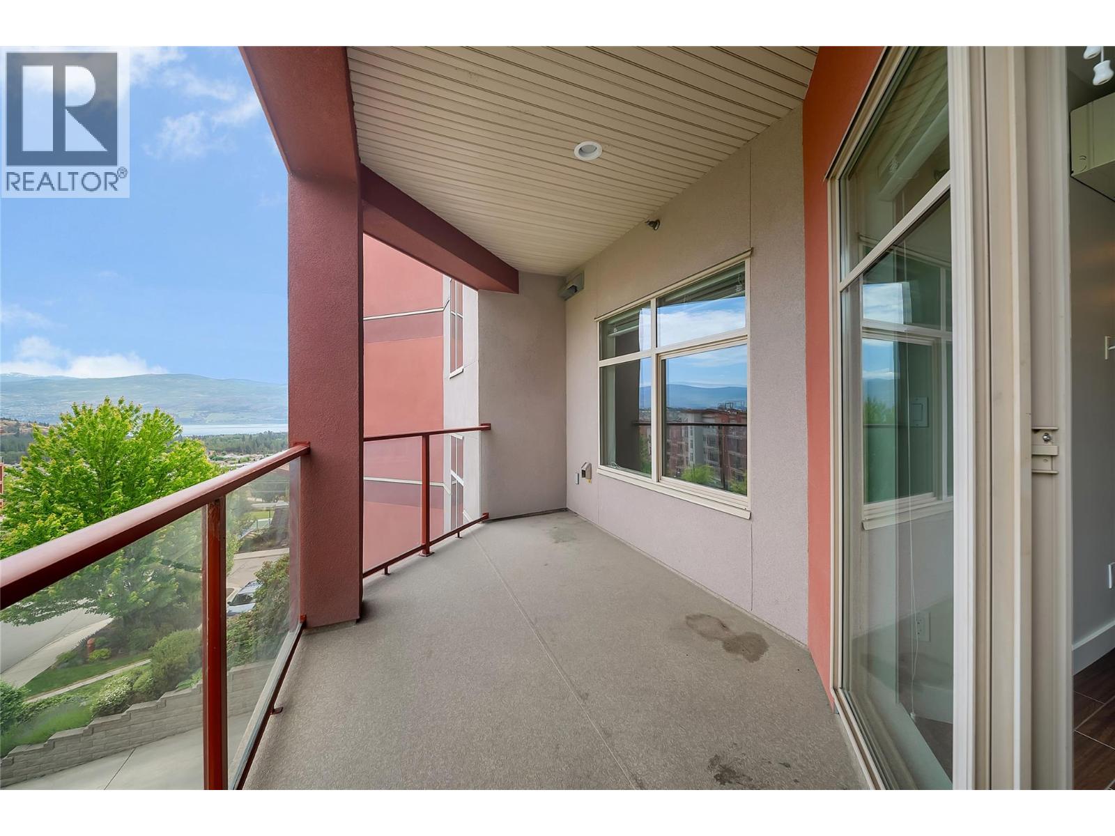 3220 Skyview Lane Unit# 302, West Kelowna, British Columbia  V4T 3J4 - Photo 8 - 10388506