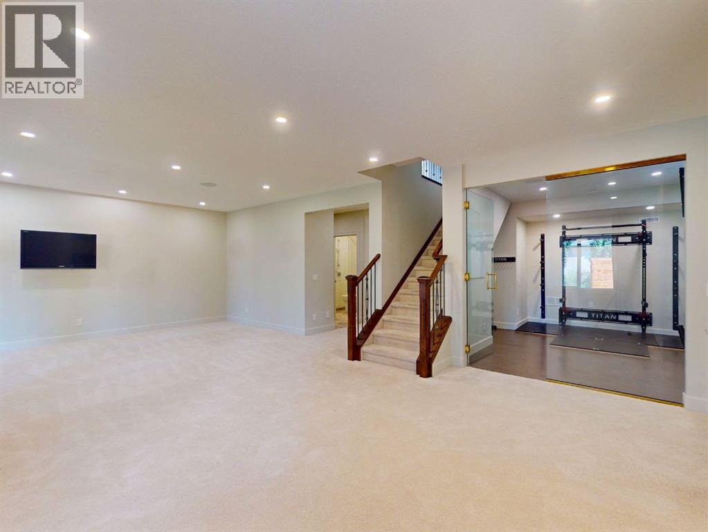 54 Royal Ridge Mount NW, Calgary, Alberta  T3G 5Z3 - Photo 45 - A2333179