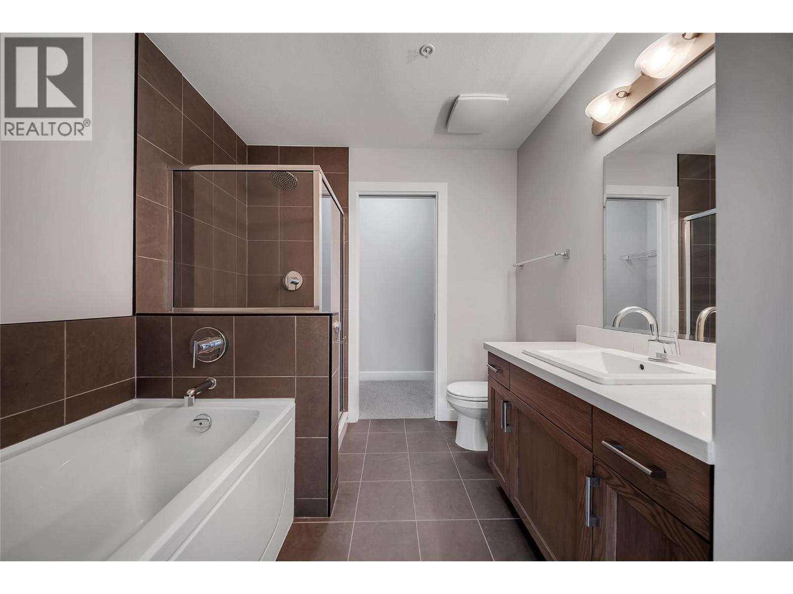 3229 Skyview Lane Unit# 306, West Kelowna, British Columbia  V4T 3J3 - Photo 8 - 10388514