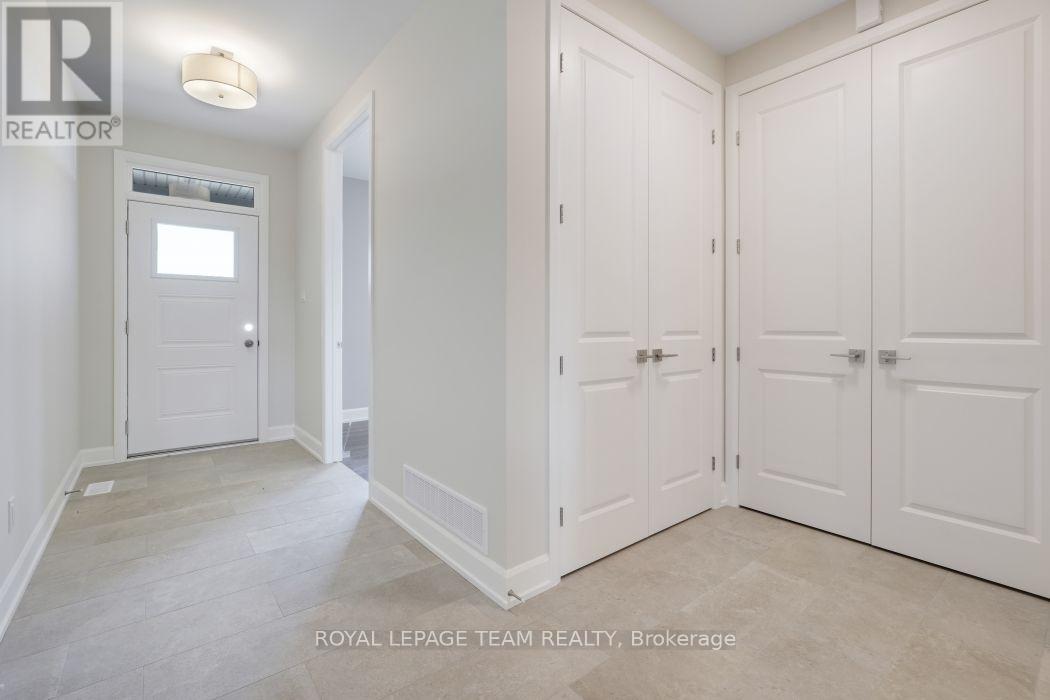 1189 Potter Drive, Brockville, Ontario  K6V 0G8 - Photo 2 - X13651560