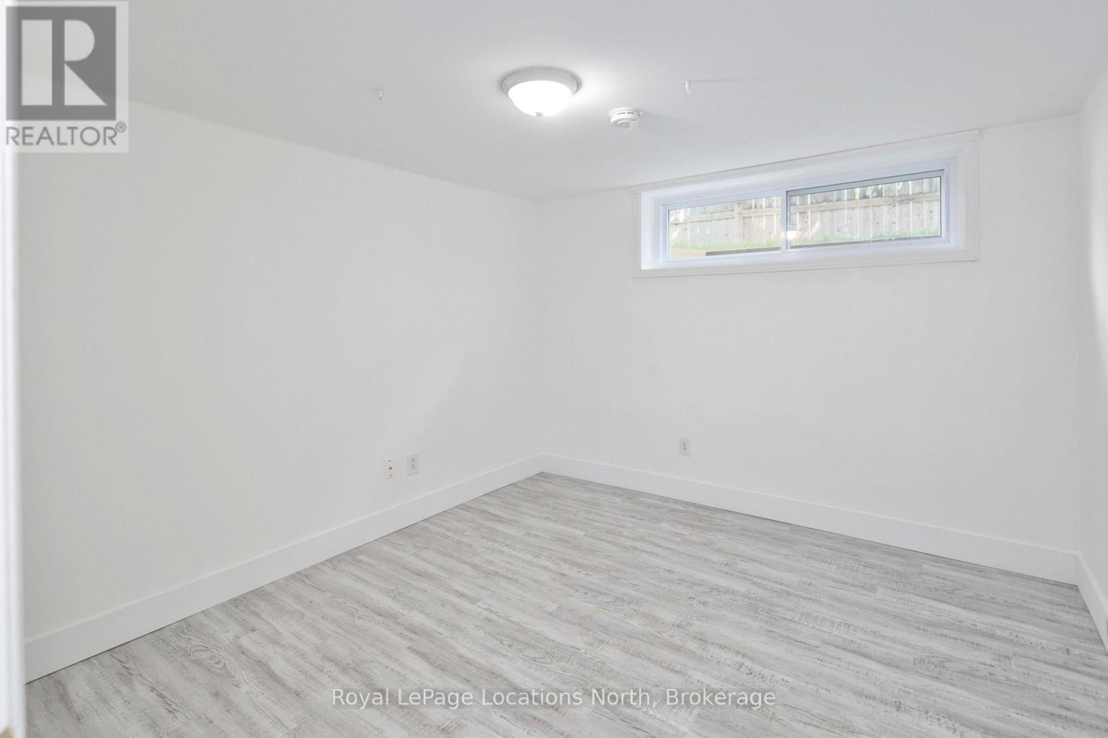 724 Ste Marie Street, Collingwood, Ontario  L9Y 4T5 - Photo 36 - S13651184
