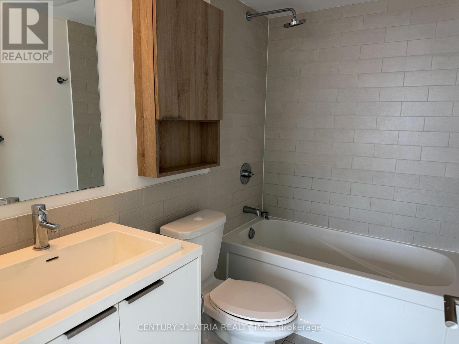 2901 - 6 Sonic Way, Toronto, Ontario  M3C 0P1 - Photo 12 - C13458482