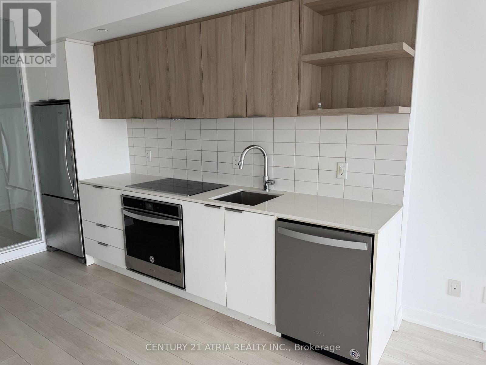 2901 - 6 Sonic Way, Toronto, Ontario  M3C 0P1 - Photo 4 - C13458482