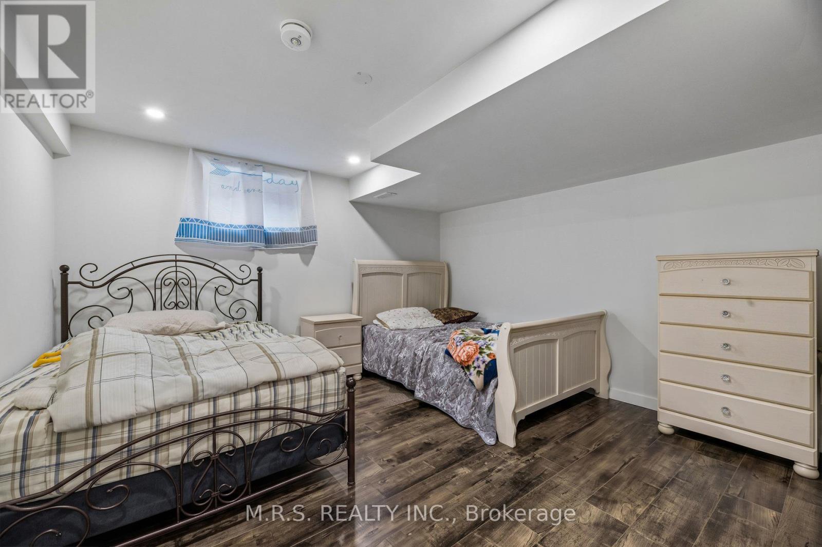 1408 Aldergrove Court, Oshawa, Ontario  L1K 2Y4 - Photo 33 - E13560014