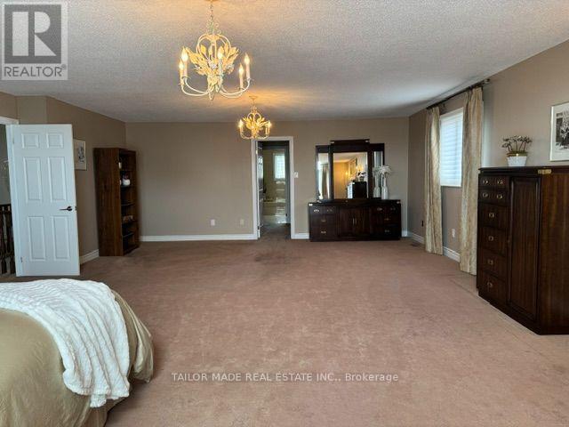 3 Stonegate Drive, Brampton, Ontario  L6Z 3L7 - Photo 33 - W13640554