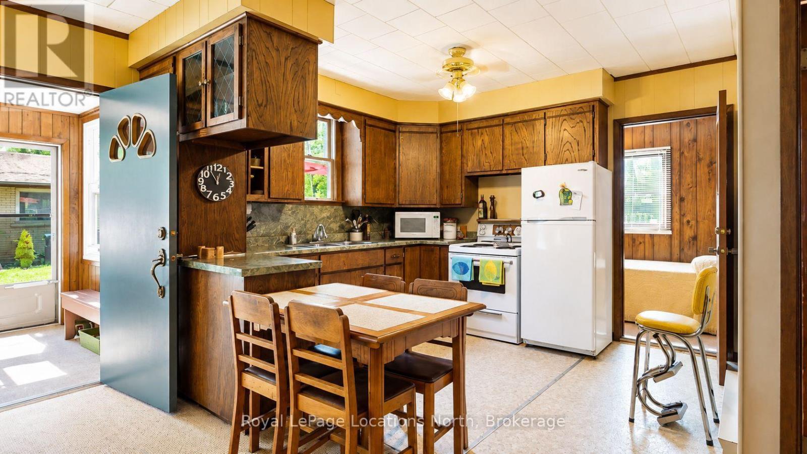 74 27th Street N, Wasaga Beach, Ontario  L9Z 2E5 - Photo 24 - S13651676