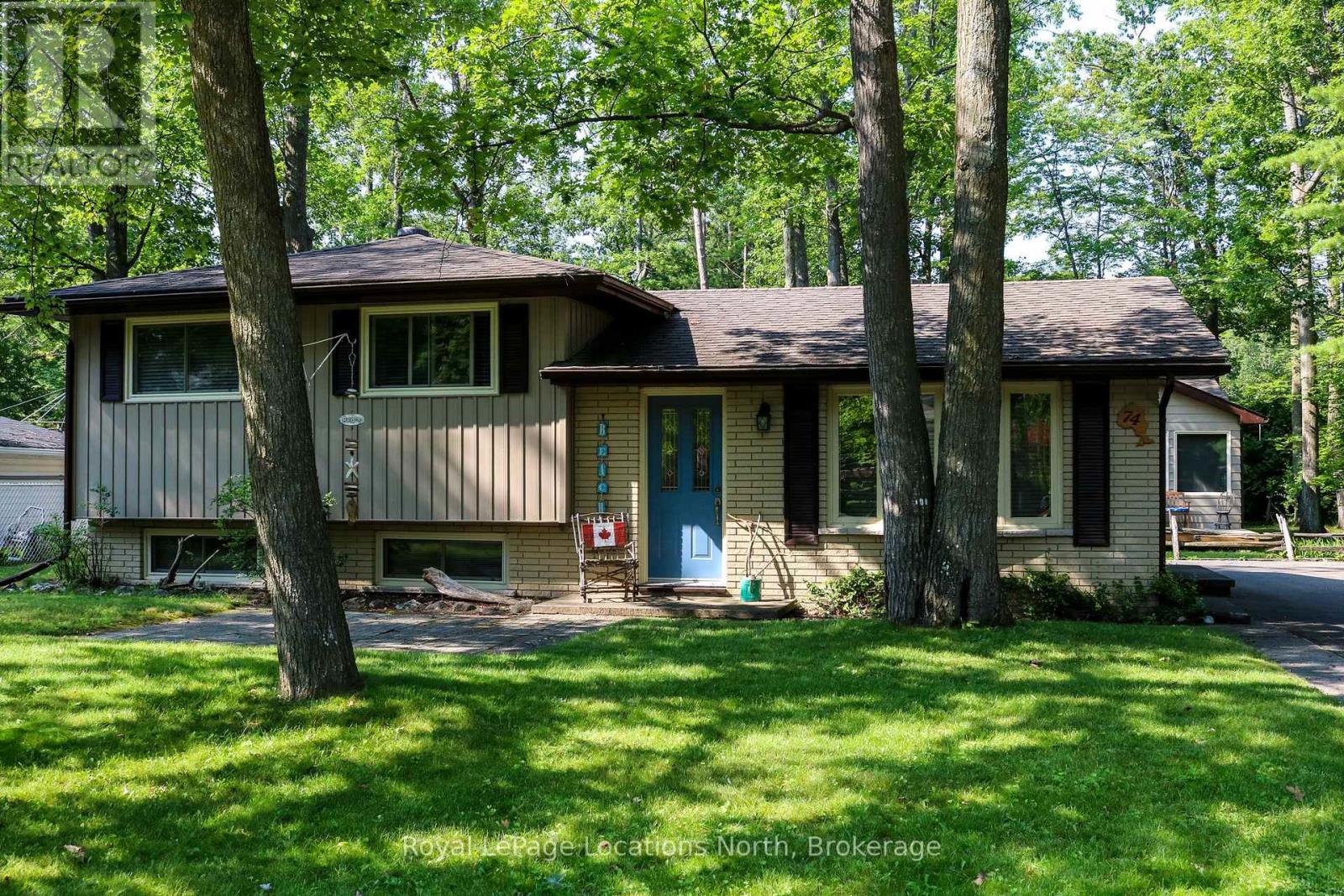 74 27th Street N, Wasaga Beach, Ontario  L9Z 2E5 - Photo 3 - S13651676