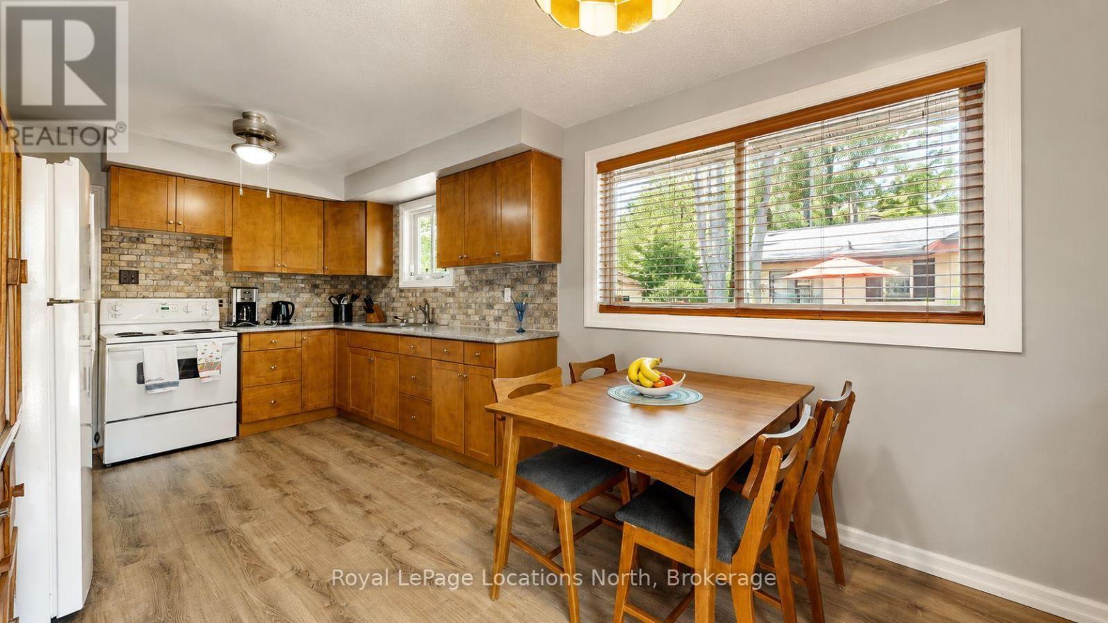 74 27th Street N, Wasaga Beach, Ontario  L9Z 2E5 - Photo 6 - S13651676