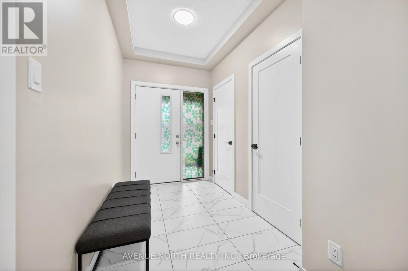 843 Sendero Way, Ottawa, Ontario  K2S 2W9 - Photo 4 - X13147434