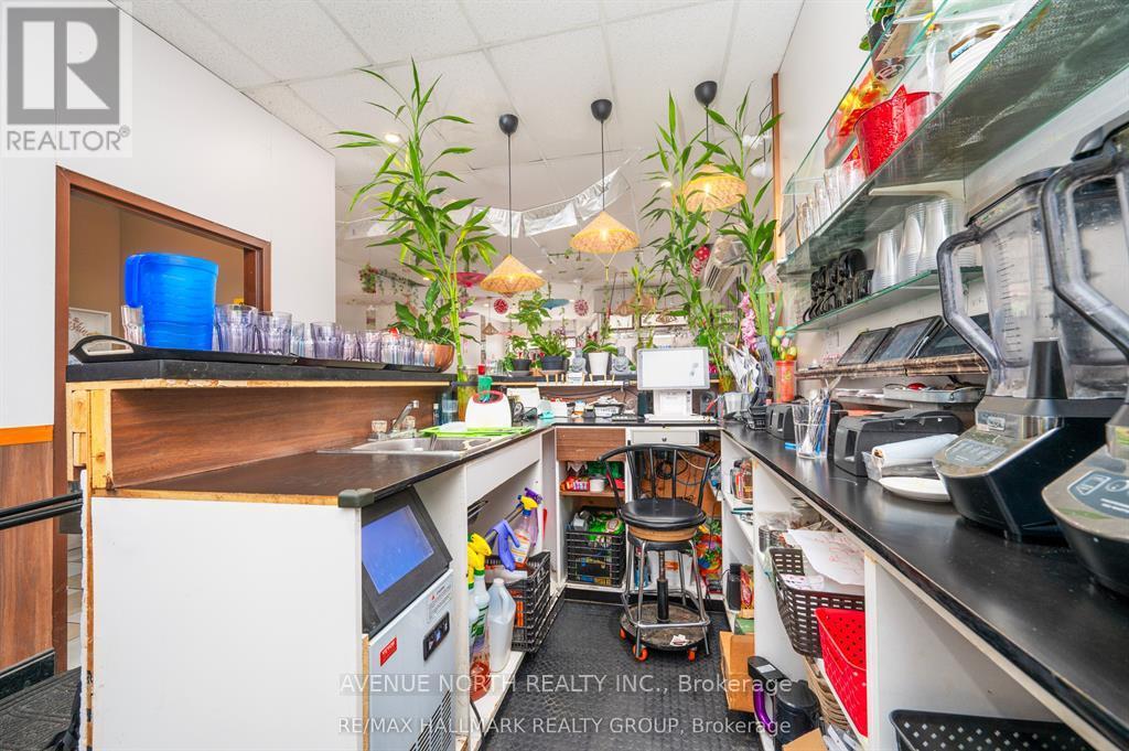 843-839 Somerset Street W, Ottawa, Ontario  K1R 6R6 - Photo 17 - X13440410