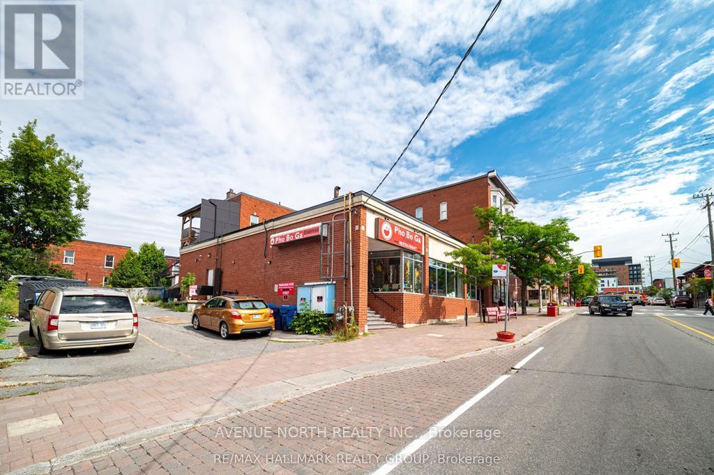 843-839 Somerset Street W, Ottawa, Ontario  K1R 6R6 - Photo 6 - X13440410