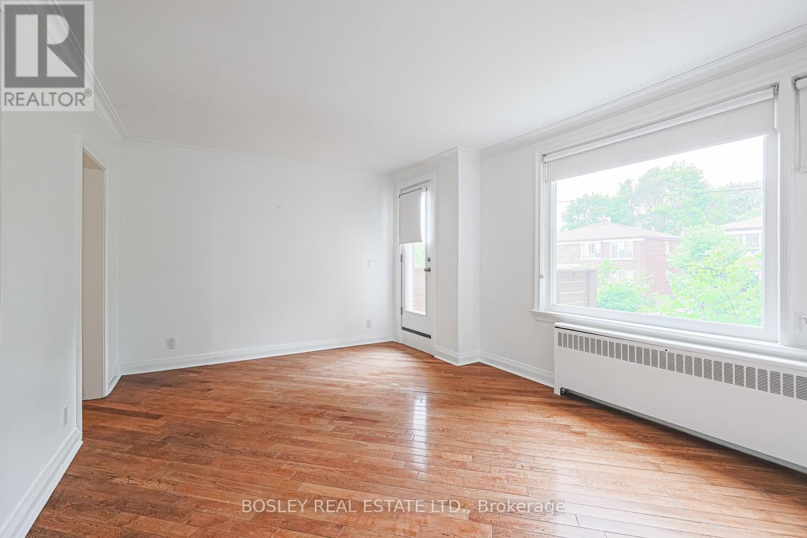 3 - 20 Markdale Avenue, Toronto, Ontario  M6C 1S9 - Photo 11 - C13651500