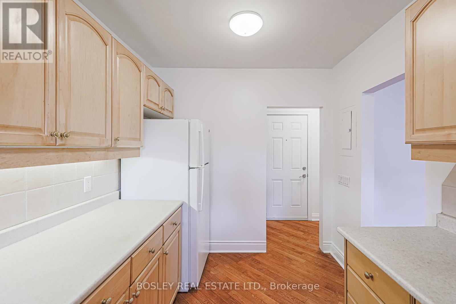 3 - 20 Markdale Avenue, Toronto, Ontario  M6C 1S9 - Photo 18 - C13651500