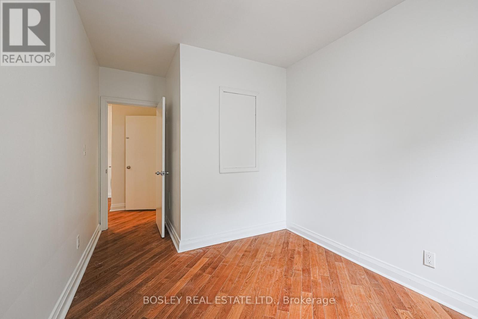 3 - 20 Markdale Avenue, Toronto, Ontario  M6C 1S9 - Photo 24 - C13651500