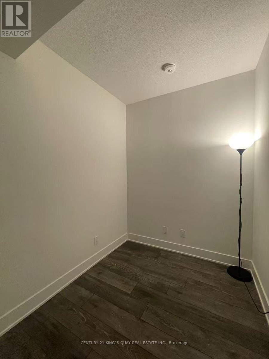 2001 - 188 Fairview Mall Drive, Toronto, Ontario  M2J 0H7 - Photo 6 - C13651646