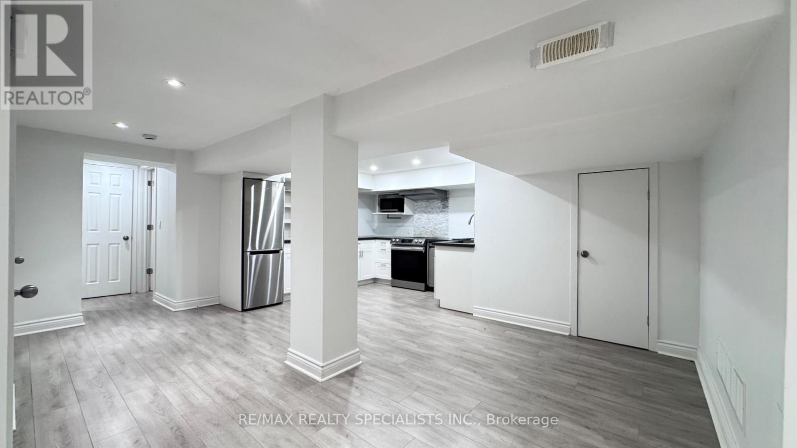Basement - 131 Searle Avenue, Toronto, Ontario  M3H 4B1 - Photo 12 - C13651788