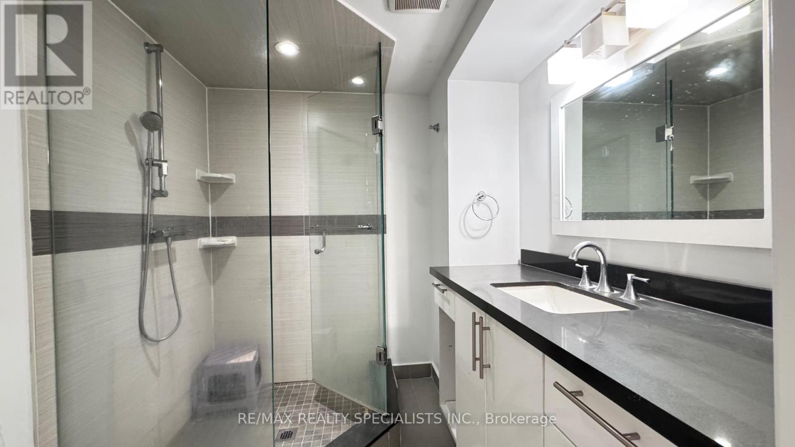 Basement - 131 Searle Avenue, Toronto, Ontario  M3H 4B1 - Photo 26 - C13651788