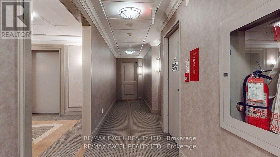 1204 - 135 Wynford Drive, Toronto, Ontario  M3C 0J4 - Photo 11 - C13651792