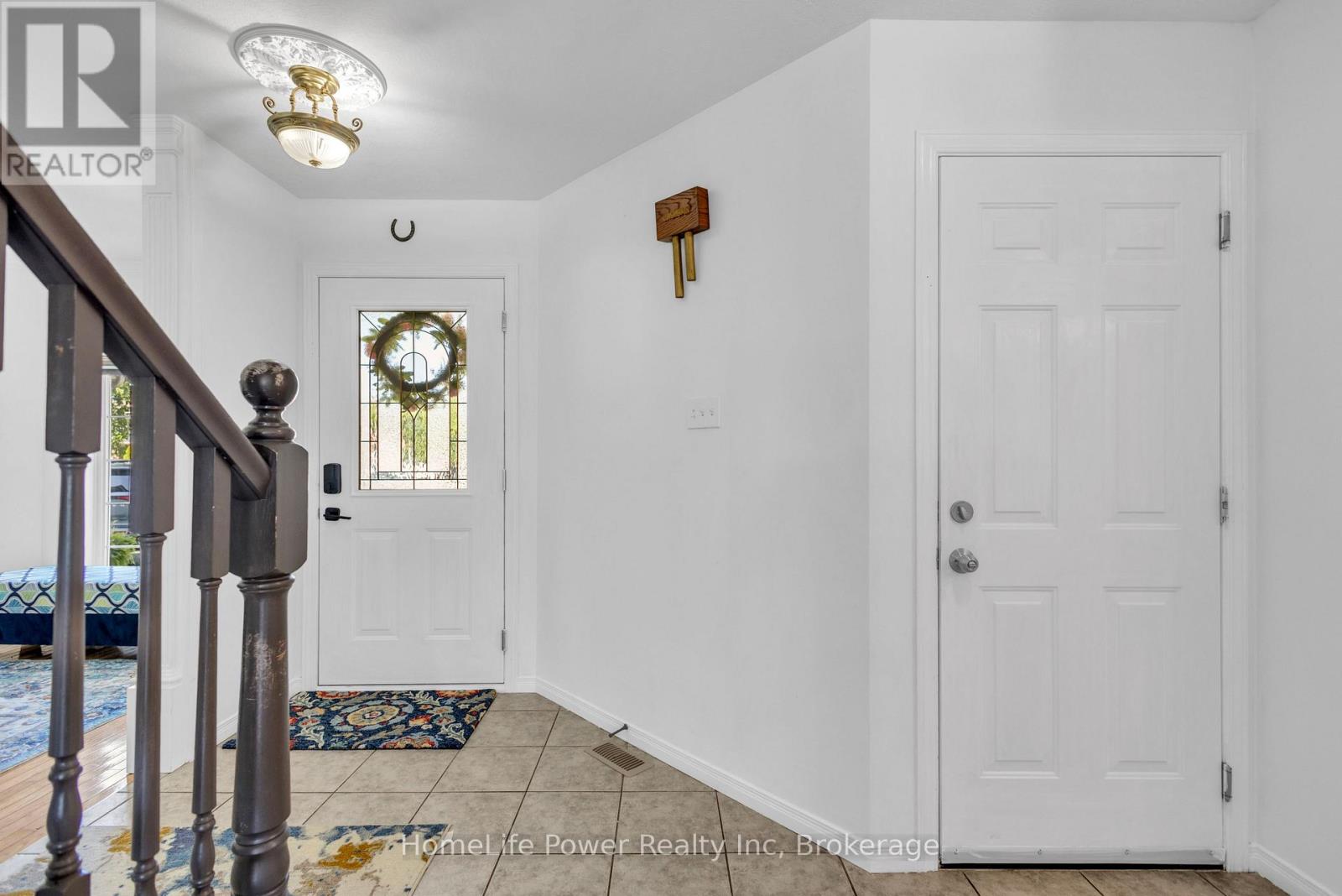35 Borland Drive, Guelph (Clairfields/hanlon Business Park), Ontario  N1G 5B5 - Photo 3 - X13651522